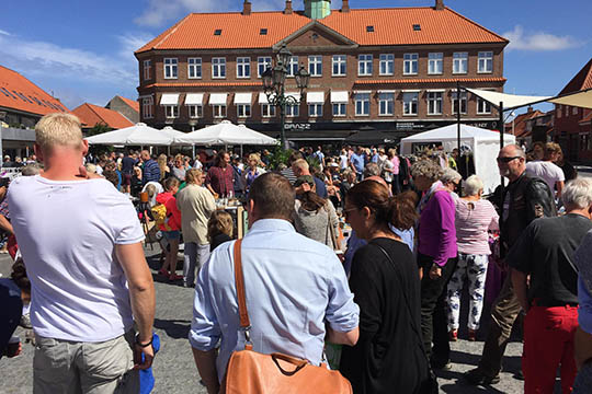 Mindre trafik p� Store Torv i sommer