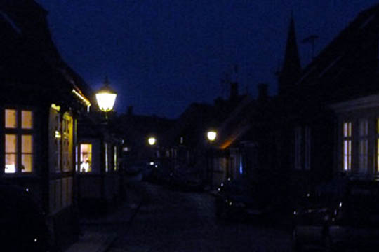 Smed �g ind gennem �bent vindue