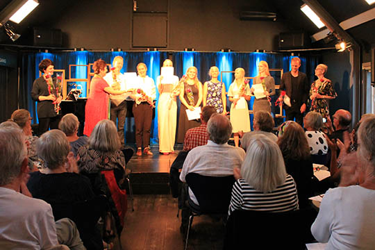 Anmelder: Jeg elsker Michaela!