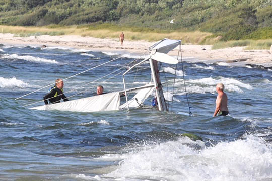 Sejlb�d k�ntrede nord for R�nne