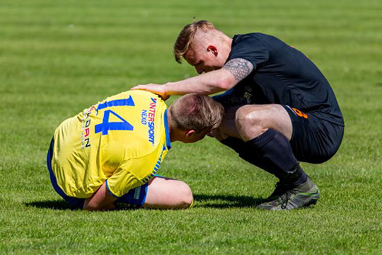 R�nne fB underdog i lokalopg�r