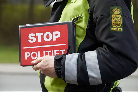 Fartbilist skal i retten