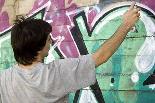 35-�rig mand tiltalt for graffiti