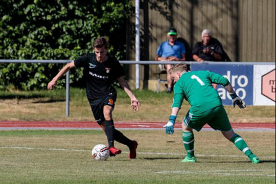 R�nne fB i sv�r udekamp mod KB