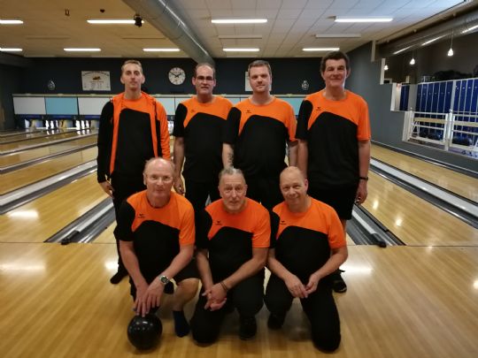 Bowlings�sonen er i gang