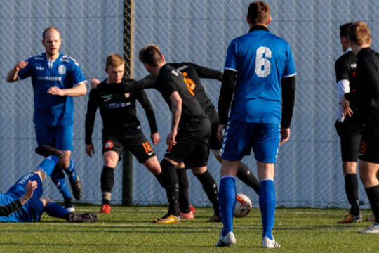 Atlantisk kraft g�ster R�nne fB