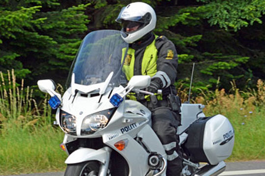 19-�rig bilist fik klip i k�rekortet