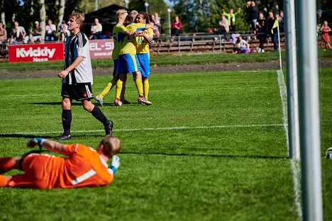 NB Bornholm vinder hjemme