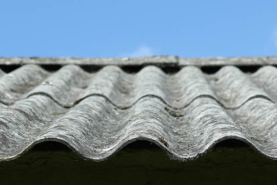 Plejecenter b�r have udskiftet taget