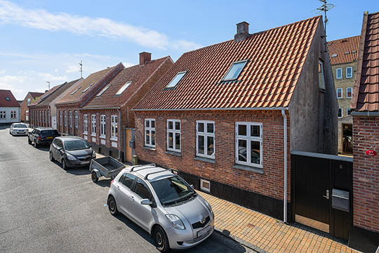 Villa i klassisk stil i R�nne bymidte