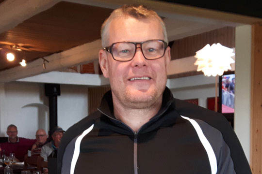 LA-formand gl�der sig til valget