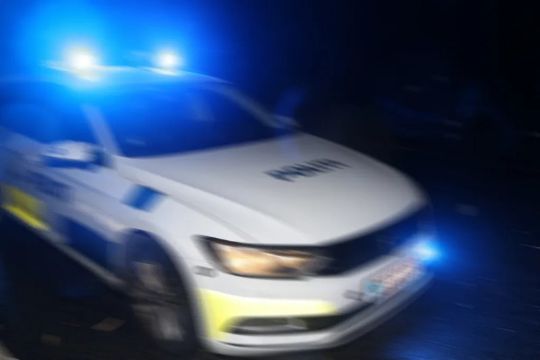 16-�rig dreng tiltalt efter vild politijagt