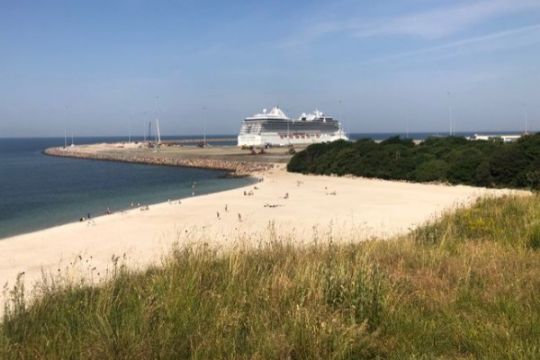 46 krydstogtskibe bes�gte R�nne Havn 