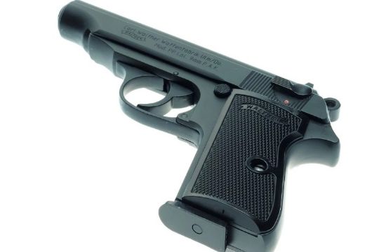 22-�rig mand opdigtede overfald i R�nne