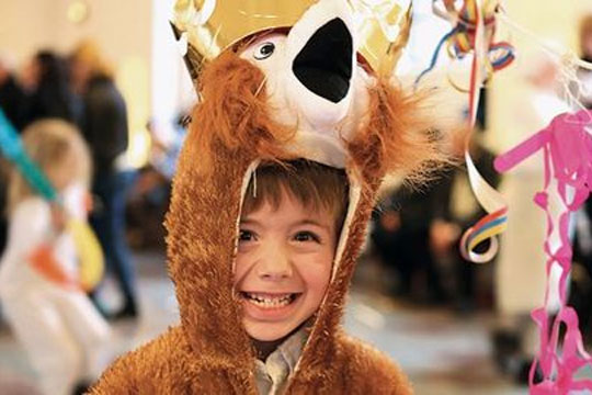 Fastelavn falder sent i �r