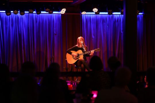 Flot debut for lokal sangerinde