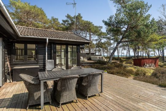 Unikt fritidshus i f�rste r�kke p� Dueodde