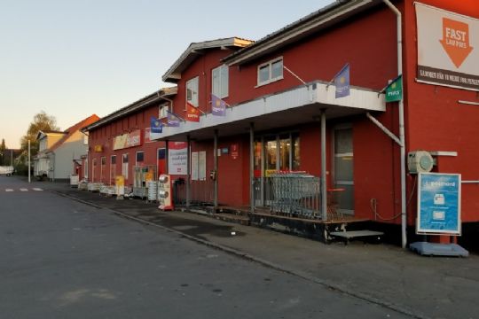 Renoveringer trak Brugsen i minus