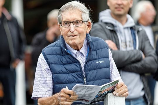 Hotelkonge tabte 15 mio. kr. p� bankaktier