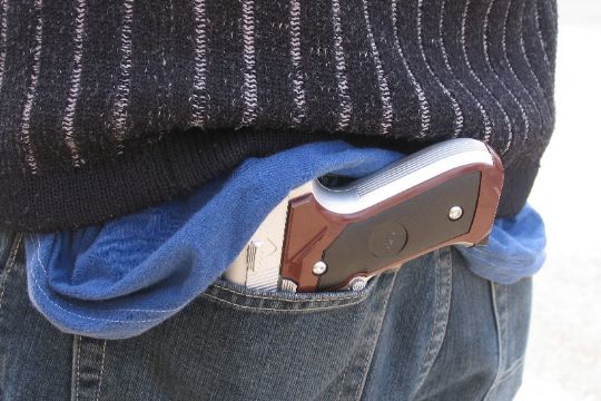 36-�rig affyrede gaspistol n�r bostedsansat