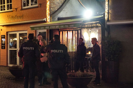 Bar lukket efter ulovlig udsk�nkning