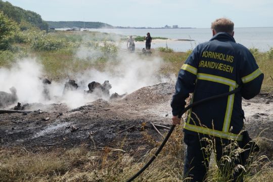 Brandfolk kaldt ud til tre brande p� kort tid