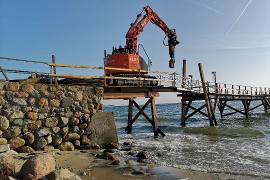 BRK m� hj�lpe Arnagers broprojekt