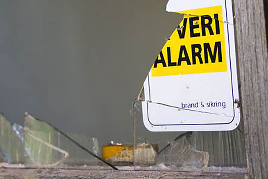 Indbrud i lejlighed i R�nne