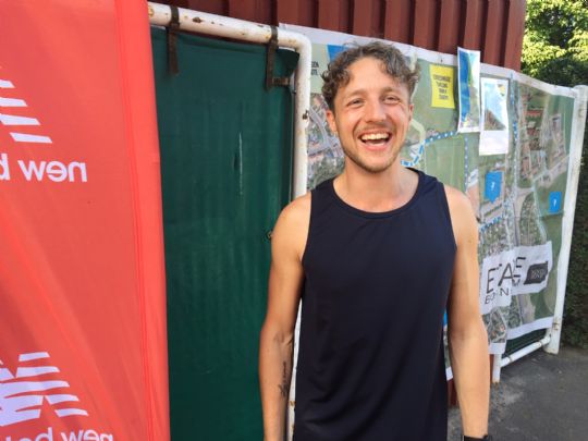 N�r pludselig man bliver k�reste med �hot-shot�