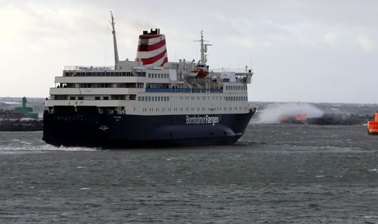 Povl Anker ind i stedet for hurtigf�rge