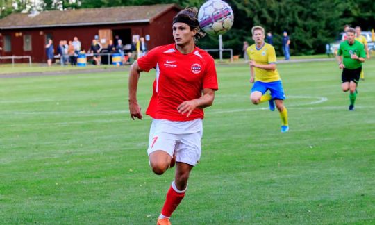 Sv�r modstander venter RIK