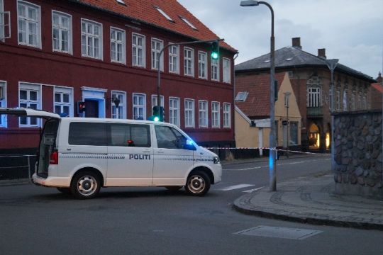 To m�nd f�ngslet i sagen om knivstikkeri