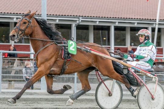 Flot opbakning men tvivler p� sejr