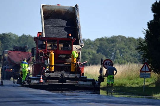 Vejnettet f�r 9,2 mio. kr. til ny asfalt