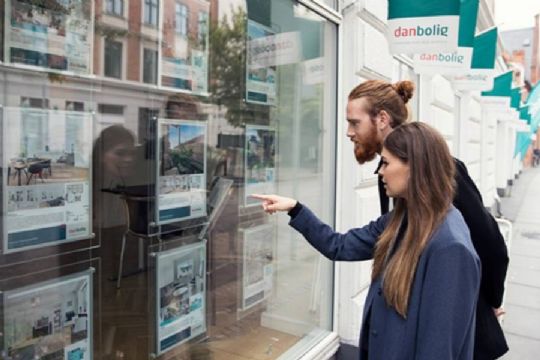 Boligk�bere i 30�erne k�ber flest huse