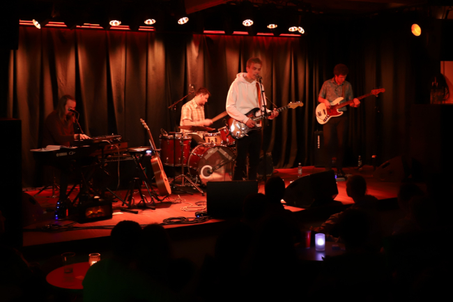 Unge talenter fyldte Raschs Pakhuz