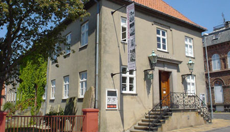 Venstre vil kompensere R�nne for tab af museum