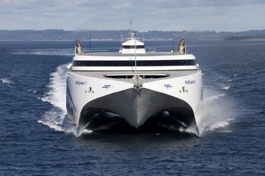 Express 1 tilbage p� Bornholm