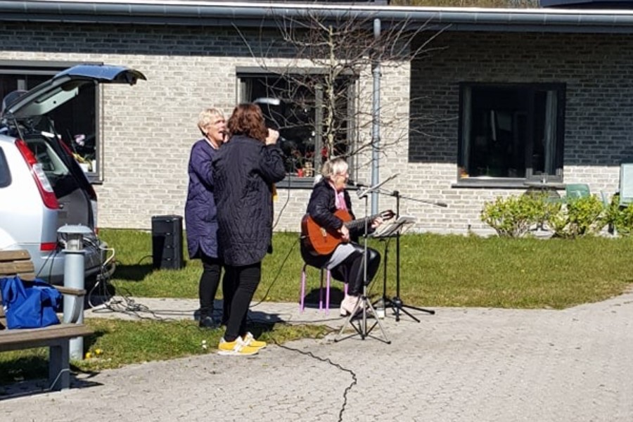 Sang og musik p� Snorrebakken