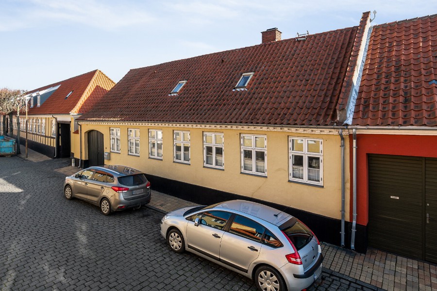 Historisk byhus i R�nne