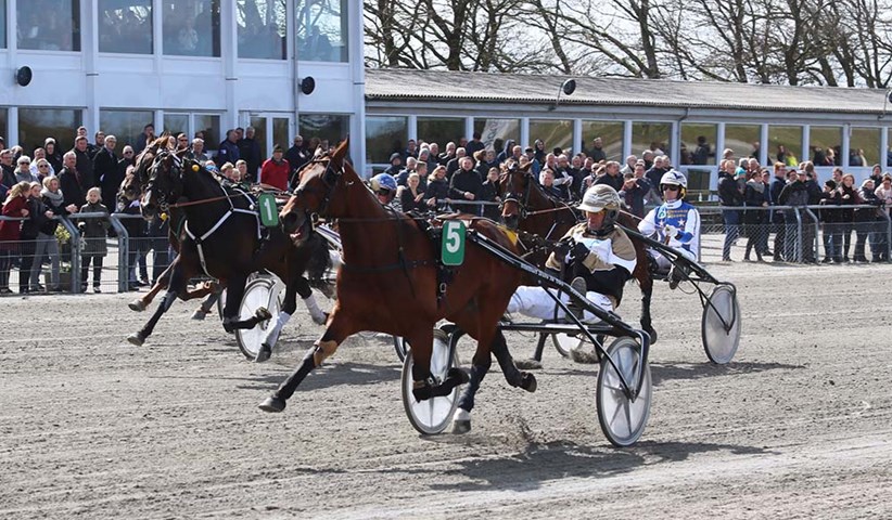 Derbyvinder i bornholmsk debut p� l�rdag