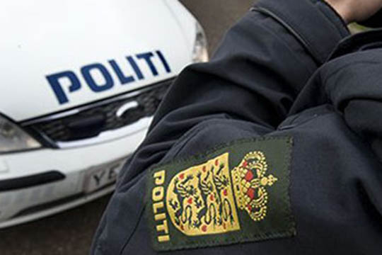 Tre unge anholdt for vold