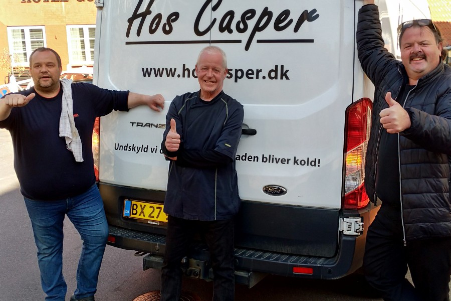 Tre restaurat�rer p� f�lles mission