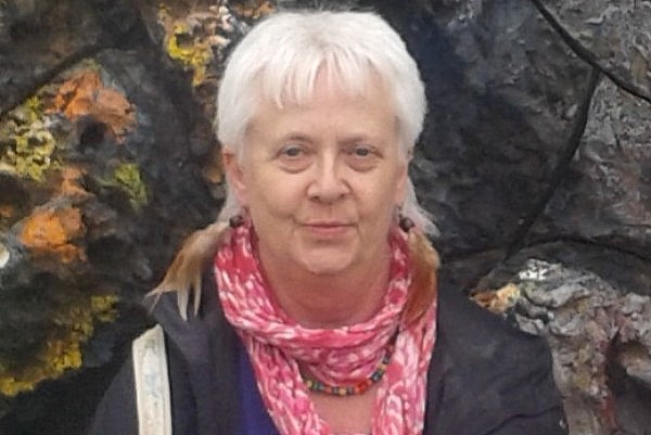 Forfatter har udsendt fantasytrilogi