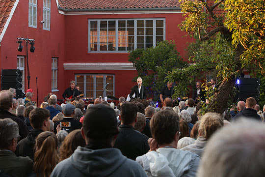 Ekstra koncert med TV-2 i Gudhjem