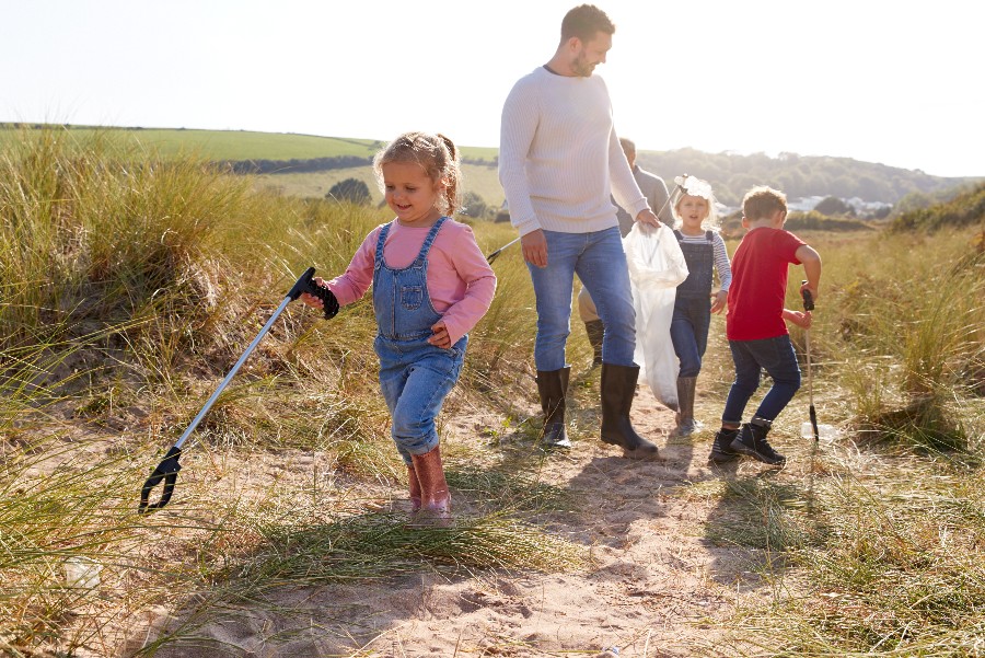 Kunstpartiet s�ger st�tte p� Bornholm