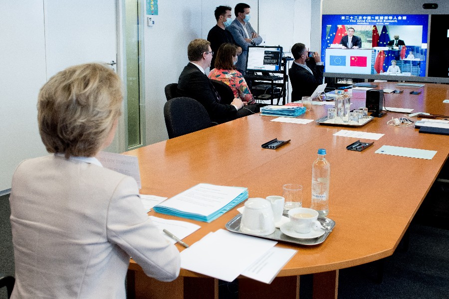 EU har sat sig selv i en arml�s overfor Kina