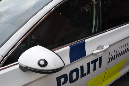 Tre unge m�nd anklaget for at ville s�lge ecstasy