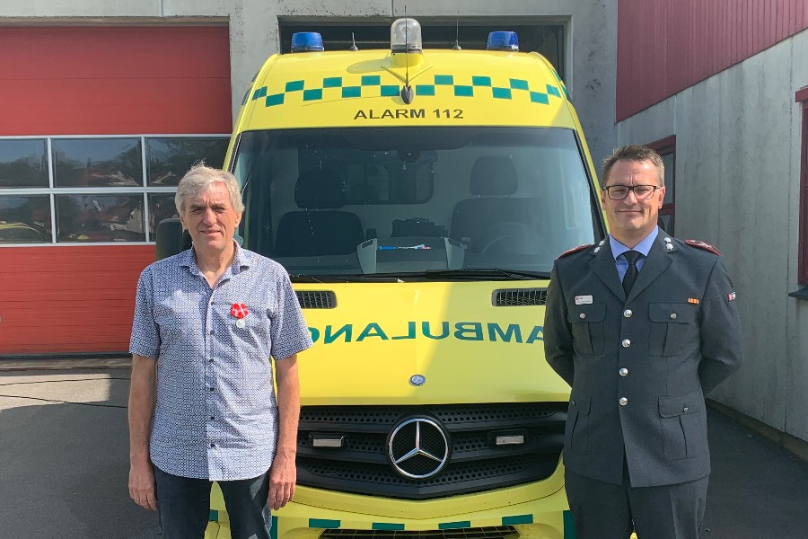 Redder fik royalt h�derstegn