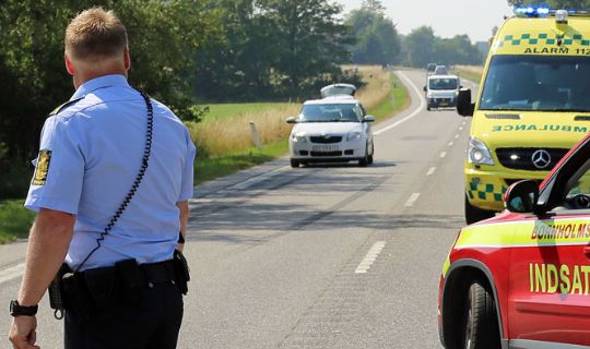 Tre biler involveret i trafikuheld